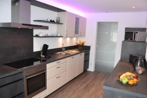 Top-Moderne und geräumige Ferienwohnung